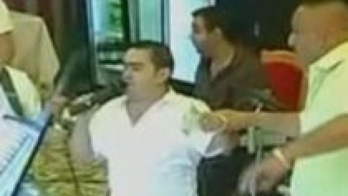 manelistii interzisi in mijloacele de transport in comun din galati video