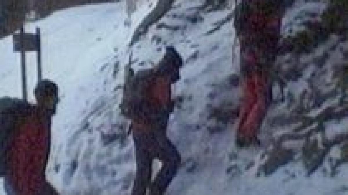 risc de avalanse pe toate vaile din masivul bucegi risc de avalanse pe toate vaile din masivul bucegi