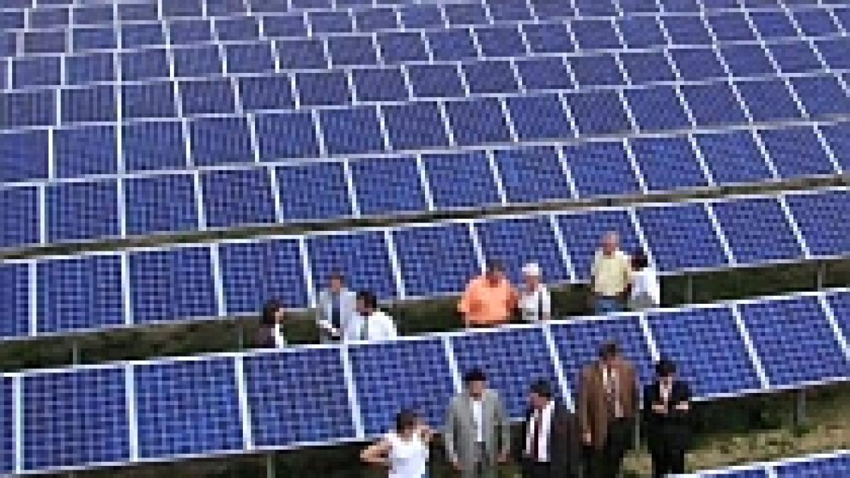 franta construieste cea mai mare centrala solara