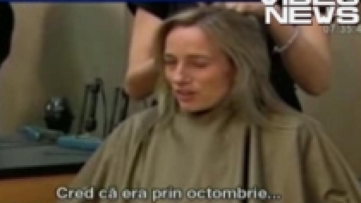 12 femei din sua s au trezit cu parul verde din cauza apei poluate video