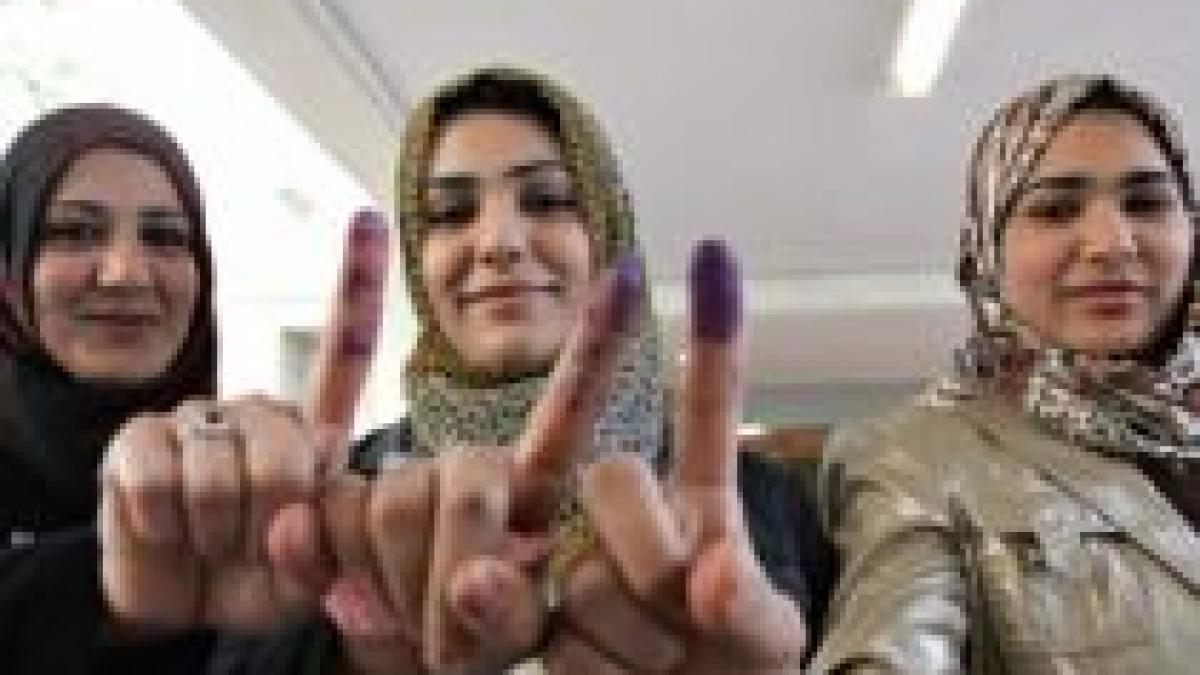 irakienii decid viitorul tarii vot crucial pentru alegerea parlamentului