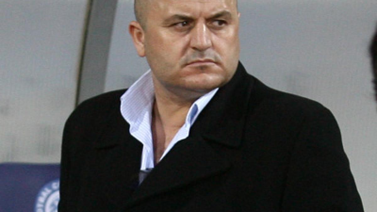 adrian mititelu si marian iancu suspendati sase luni de catre lpf