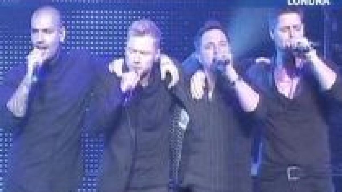 boyzone s a reunit in memoria lui stephen gately