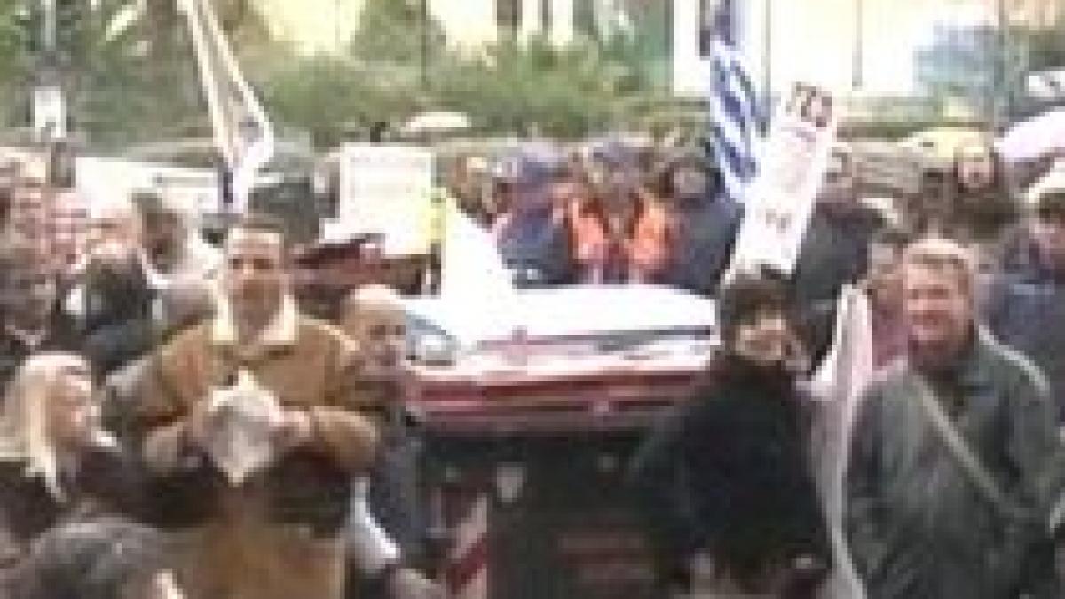 romania ar putea cadea victima crizei care devasteaza grecia