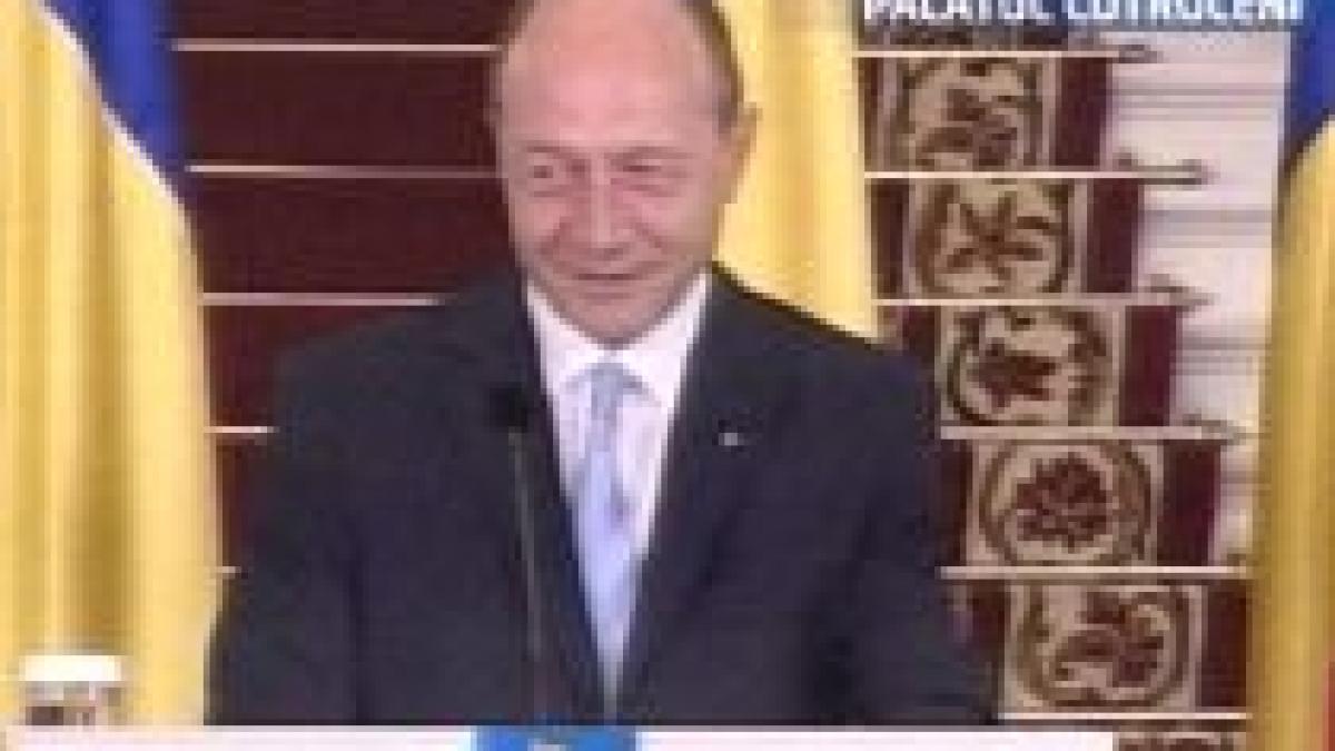 basescu toate partidele sunt de acord cu modificarea constitutiei viziunile sunt diferite