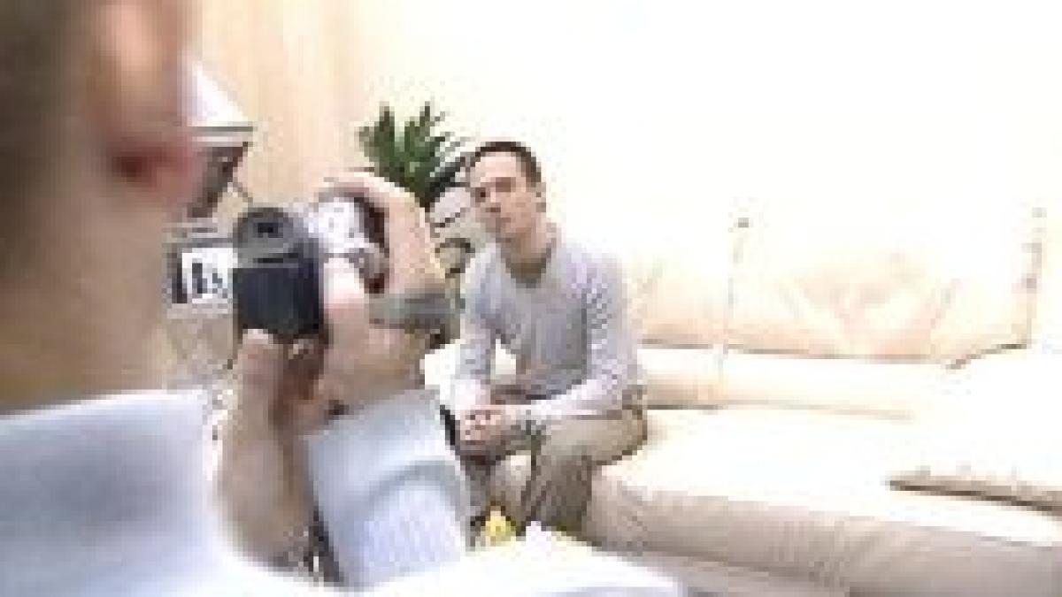 cv ul video si profilurile pe retelele de socializare maresc sansele de angajare pe timp de criza