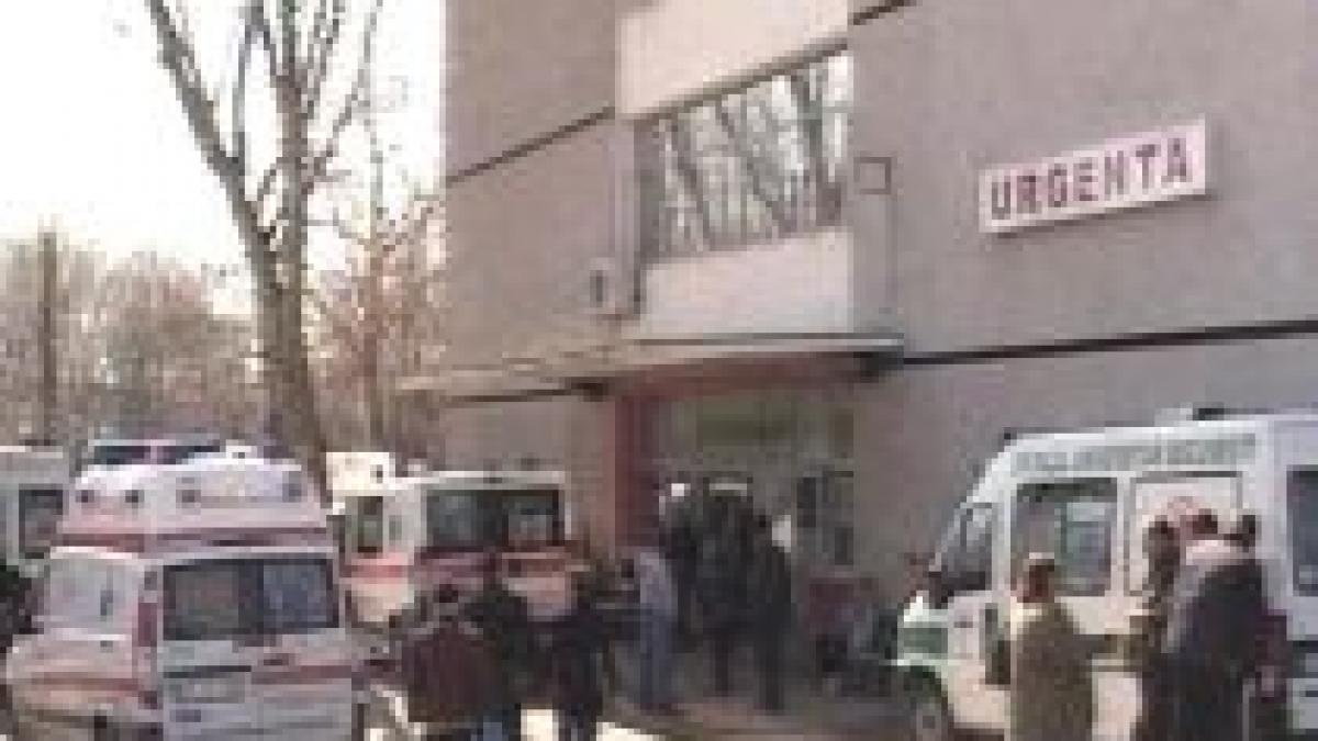 zece persoane retinute in cazul barbatului batut si abandonat in fata spitalului universitar