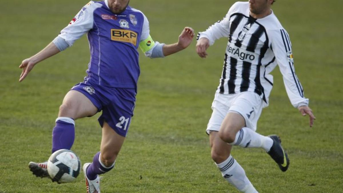 timisoara urca pe locul doi in liga i dupa 3 1 la astra ploiesti