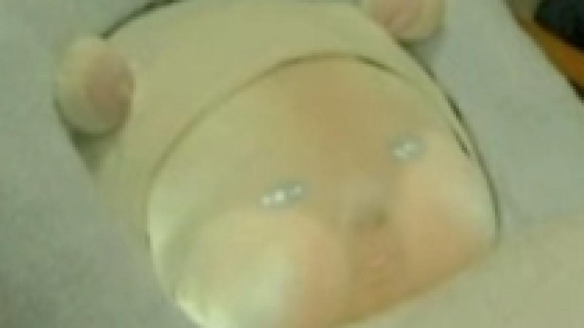 bebelusul robot inventat de oamenii de stiinta japonezi video