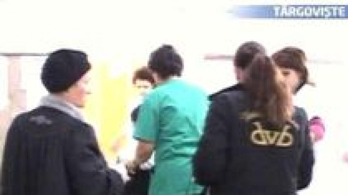 targoviste doi frati de clasa a viii a la spital dupa ce au fost batuti cu pumnii de un coleg video