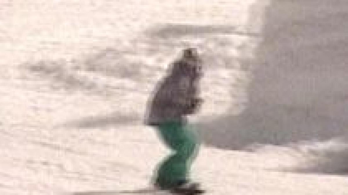 vicecampion mondial la snowboard ranit dupa o saritura spectaculoasa la balea lac video