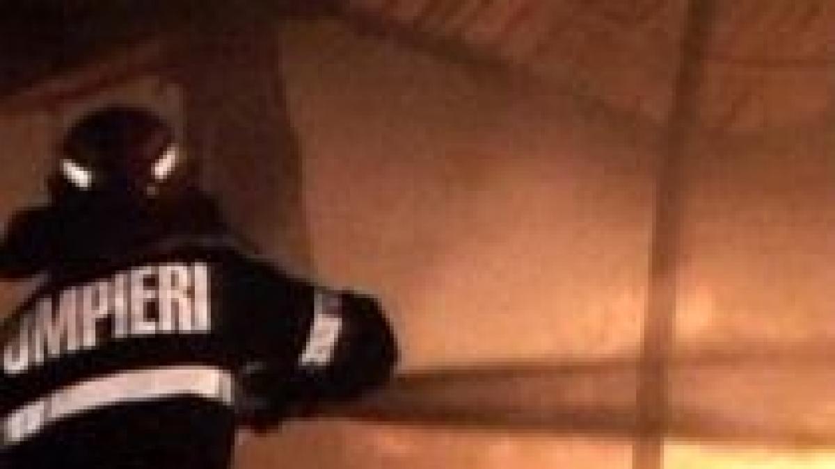 incendiu puternic la un club de noapte din cluj napoca video