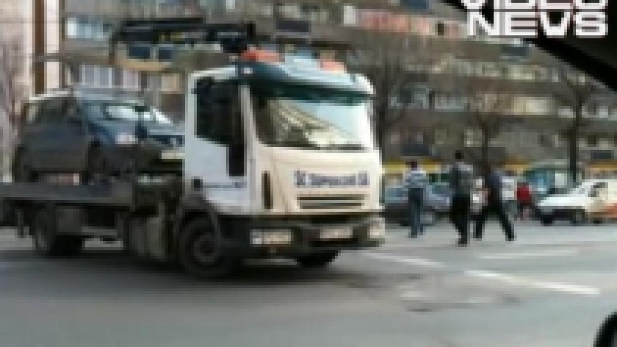 hingherii de masini mai presus de lege intorc pe trecerea de pietoni ridica preferential masini