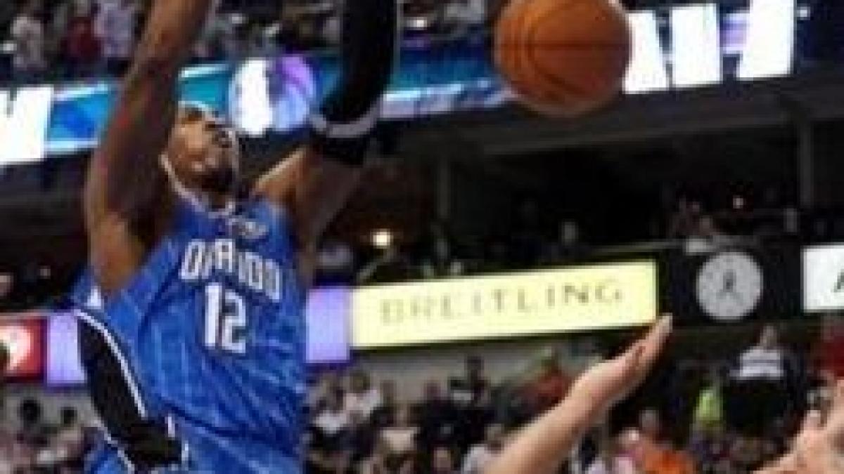 orlando invinge la dallas mavericks cu putina magie de la dwight howard