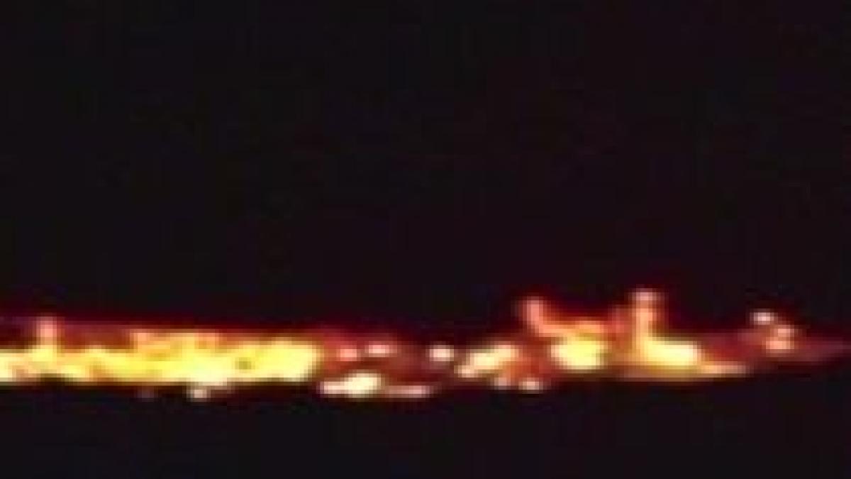 explozie puternica la o rafinarie de petrol din sua video