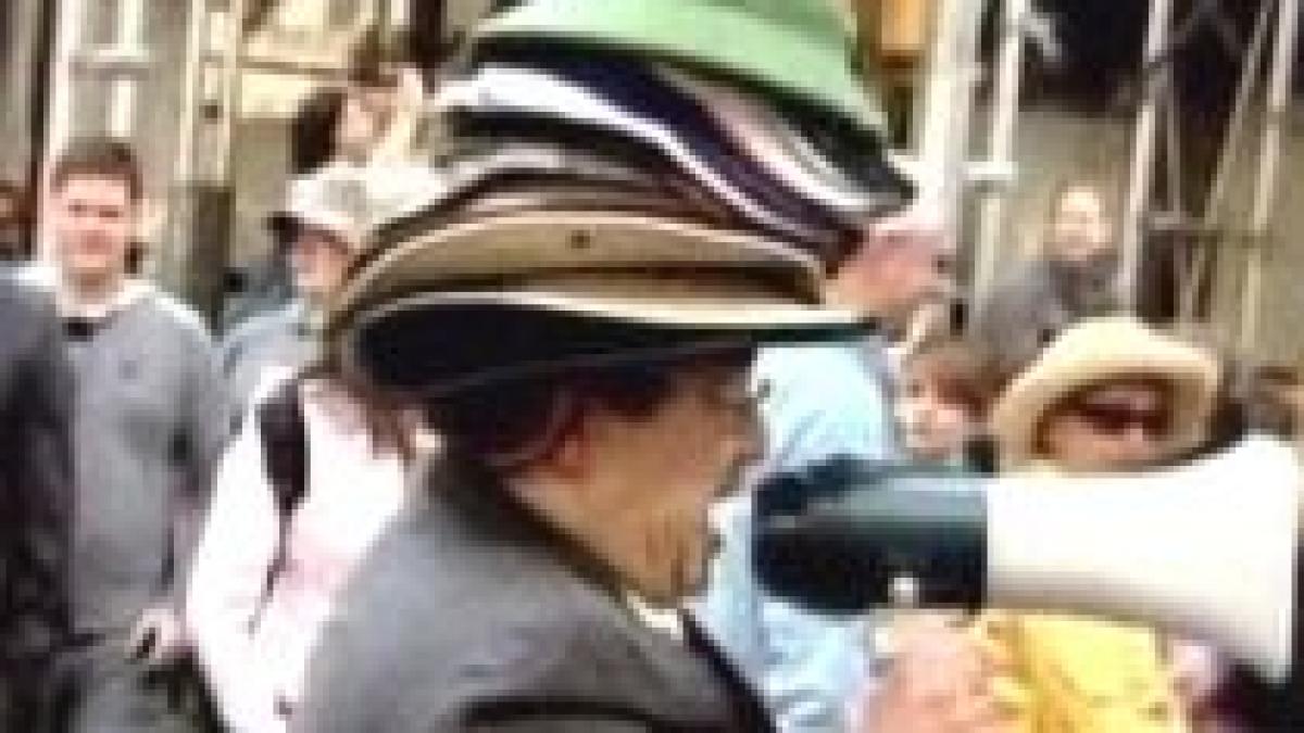 parada de palarii extravagante pe fifth avenue video