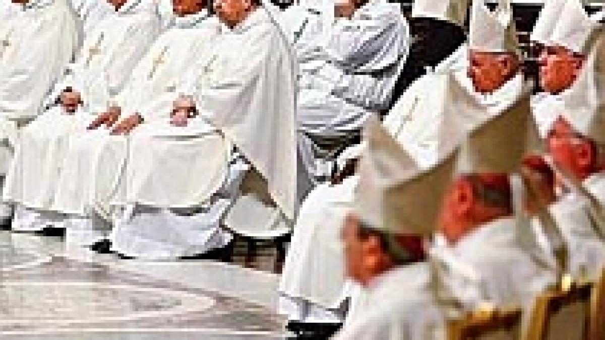 vaticanul acuza o campanie a urii anti catolica si contra papei