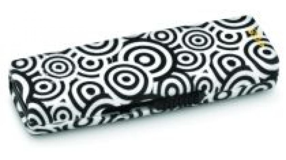 Kingston lansează ediţia limitată Data Traveler, un dispozitiv de stocare stilizat (FOTO)