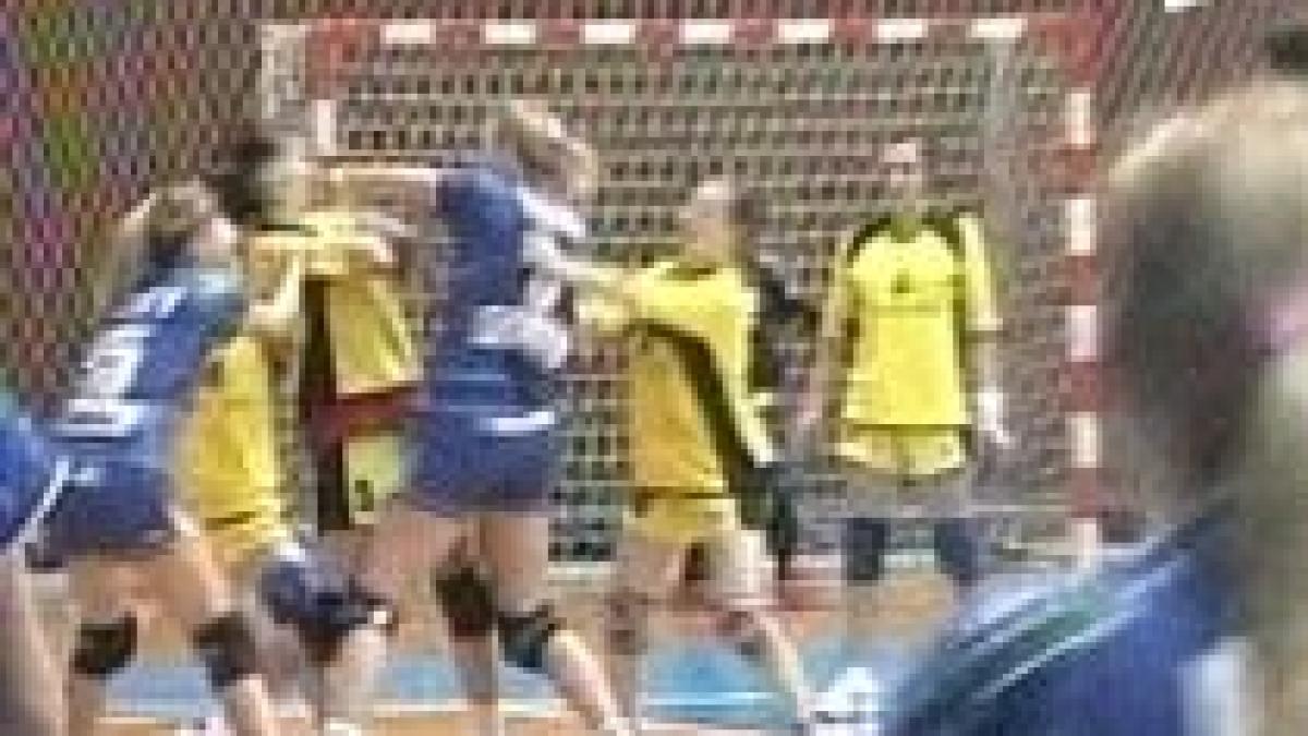 targu mures meci de handbal feminin transformat in unul de k1 fetele s au luat la bataie pe teren