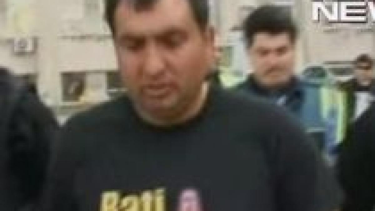 urmarire ca n filme pe strazile unei comune constantene video