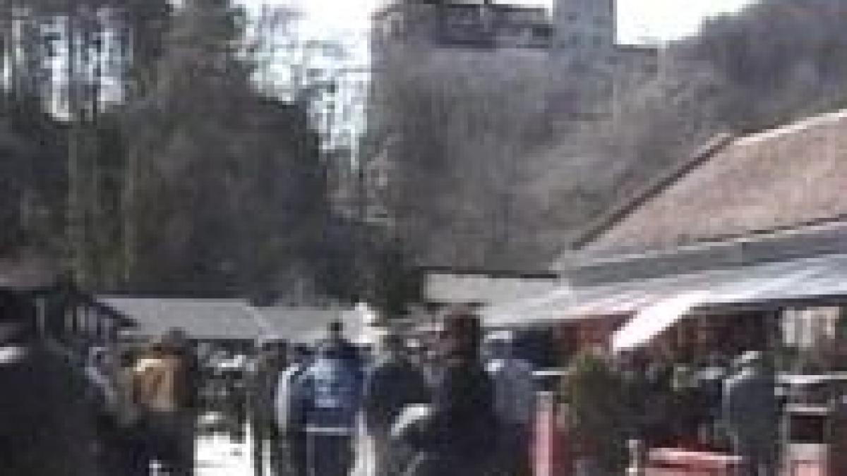 ziua de 1 mai bate la usa vezi ofertele puse la bataie de hoteluri si pensiuni video