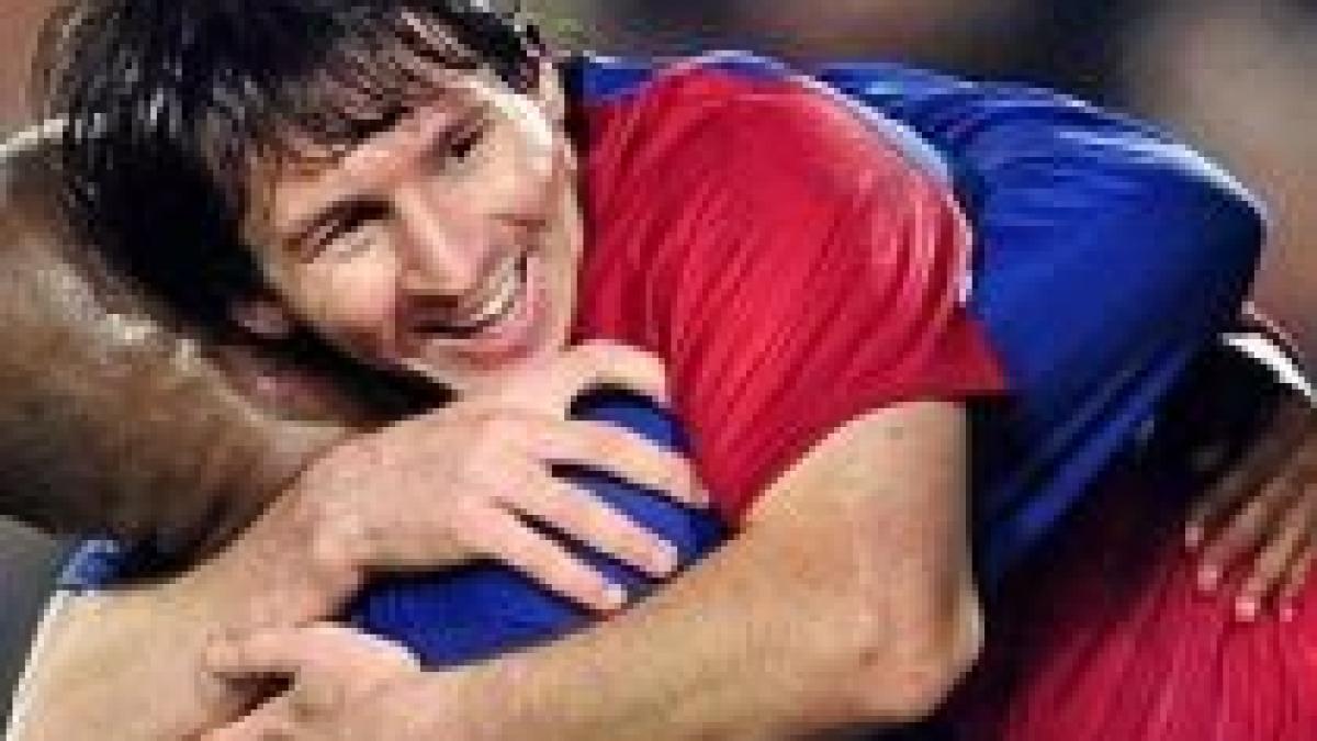 real madrid barcelona 0 2 catalanii castiga el clasico si sunt favoriti la titlu video