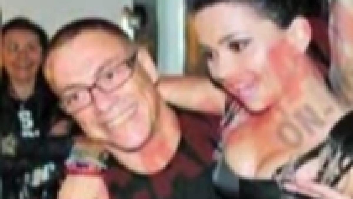 jean claude van damme si inna s au imbratisat in culise video