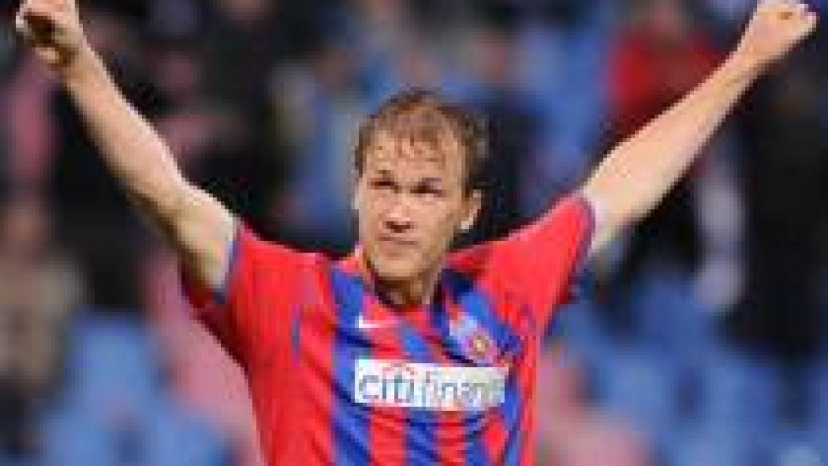 surdu si kapetanos mentin steaua in cursa pentru titlu dupa ce au anulat eurogolul lui paun video