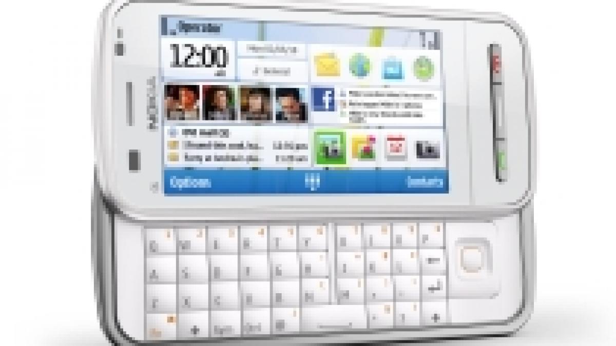 nokia c3 nokia c6 si nokia e5 trei noi telefoane lansate de producatorul finlandez foto