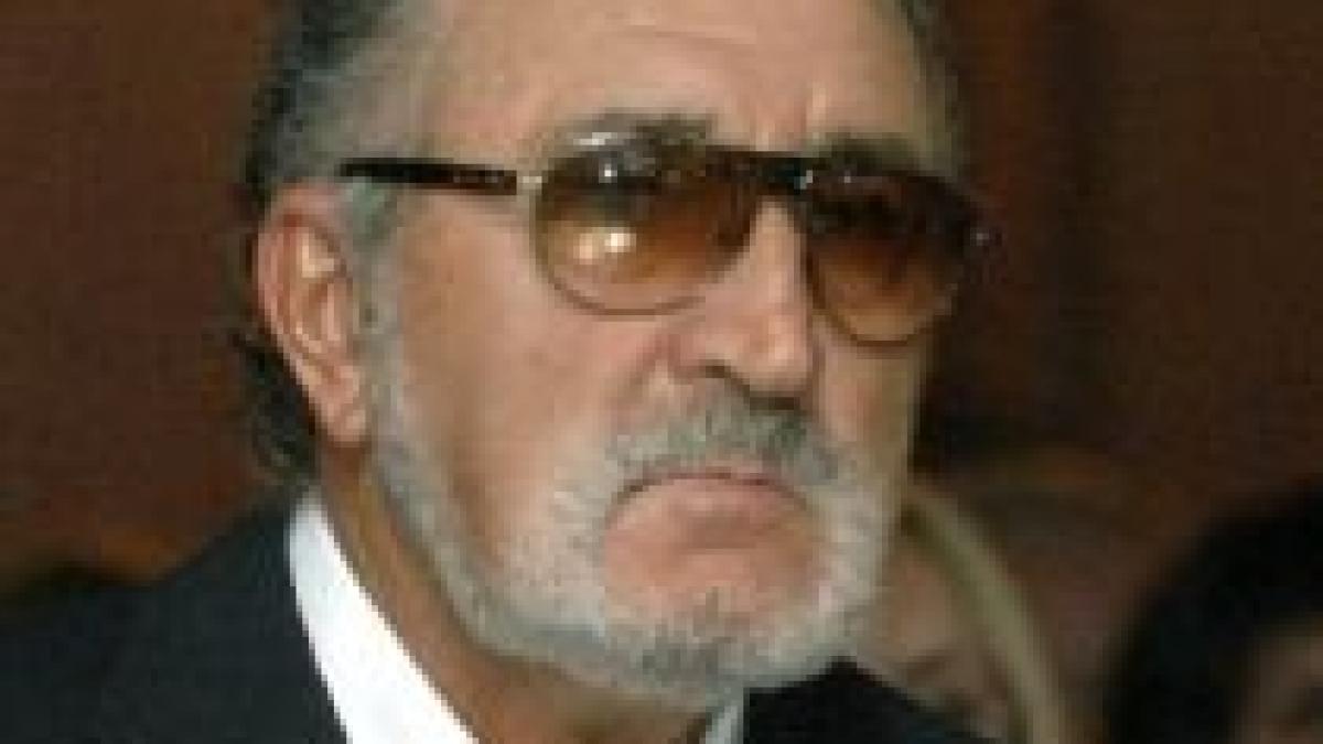 ion tiriac isi mentine convingerile tenisul evolueaza sunt pentru zgura albastra