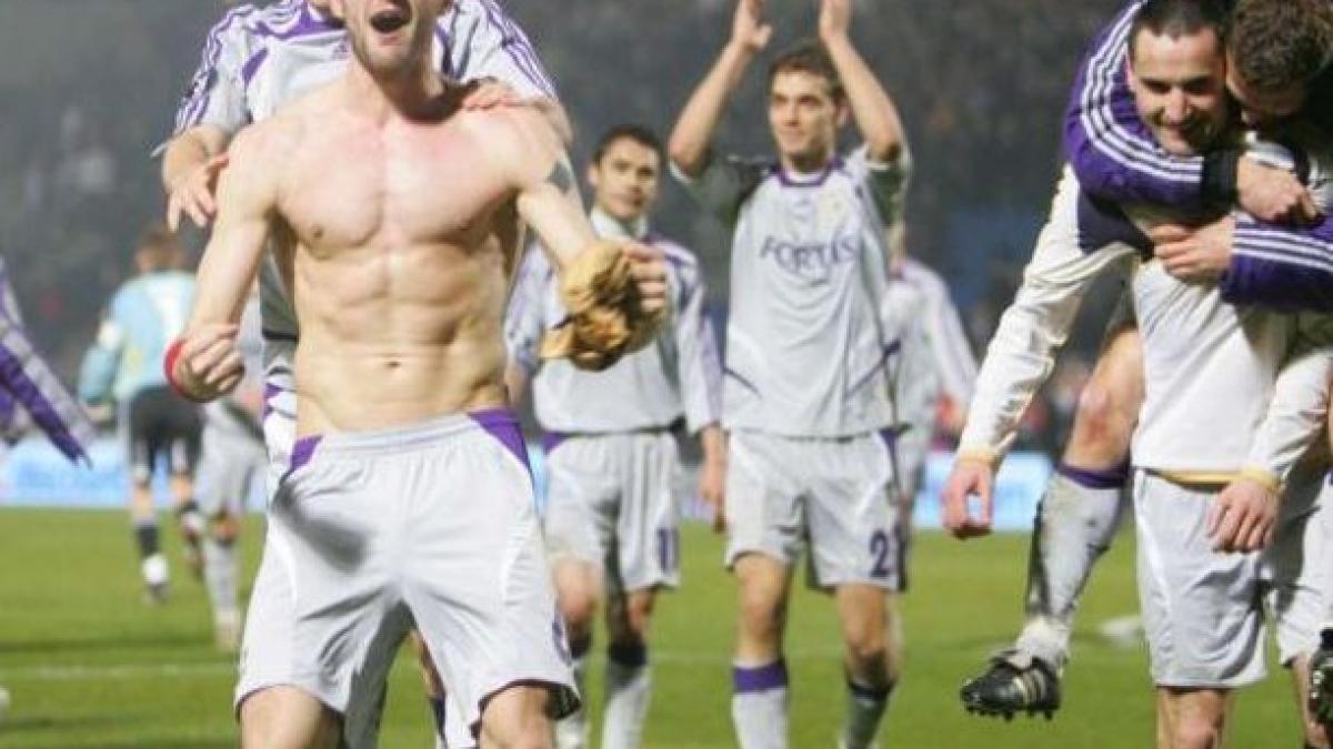 anderlecht a castigat al 30 lea titlu belgian din palmares cu patru etape inainte de finalul