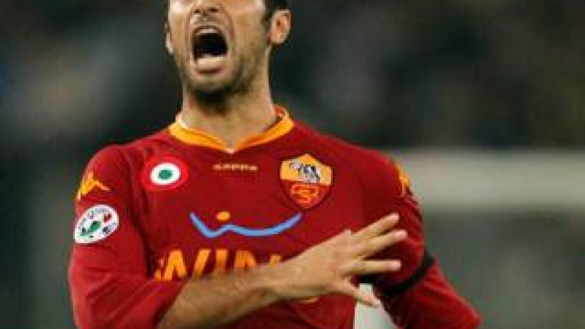 as roma trece cu bine de derby ul cu lazio si ramane pe primul loc in serie a video