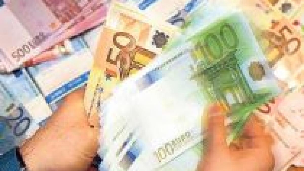 euro se apropie de 4 16 lei interbancar