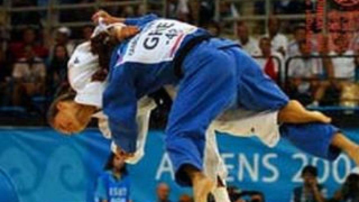 alina dumitru a luat medalia de aur la ce de judo de la viena