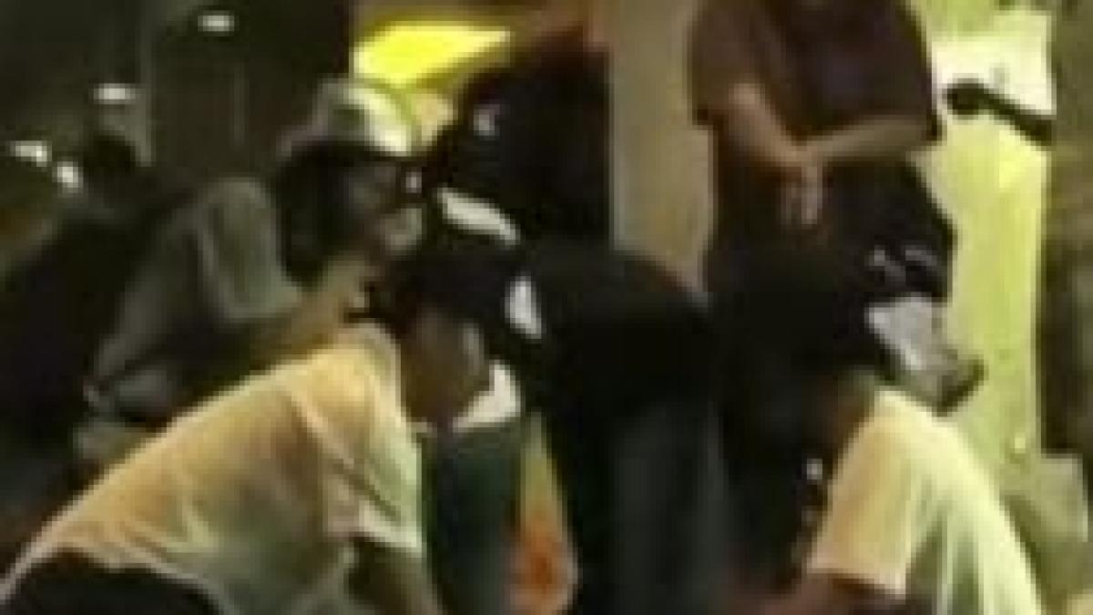 cel putin trei morti si 70 de raniti in urma unui atac cu grenada in bangkok