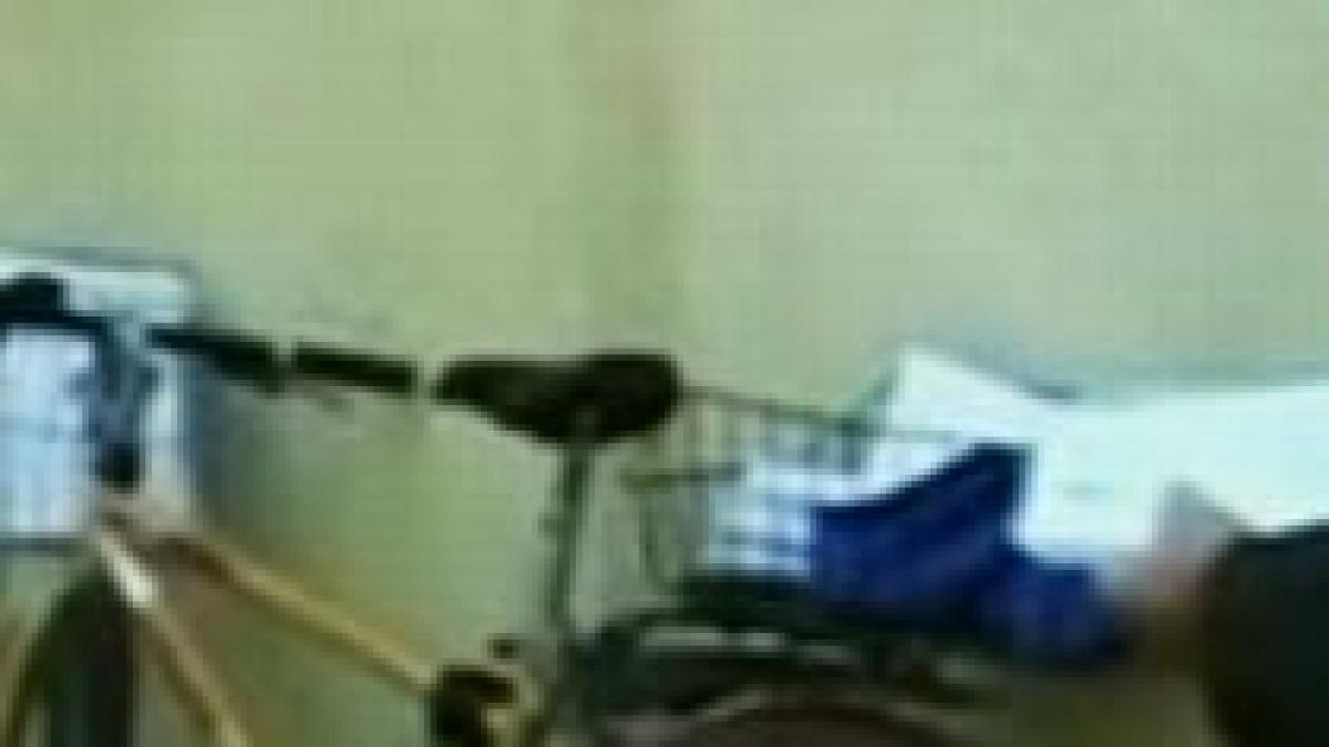 postas din timisoara jefuit in plina strada hotii au furat 40 000 de lei destinati pensiilor si