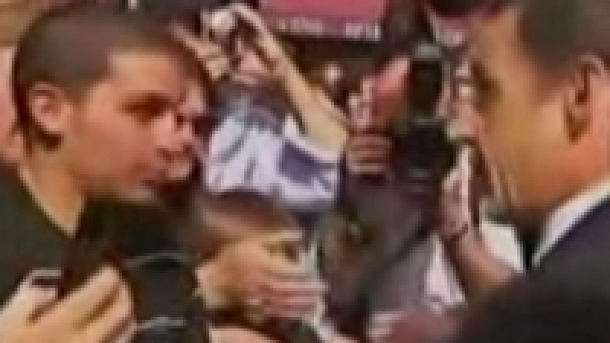 nicolas sarkozy o comite din nou nu face pe smecherul cu mine video