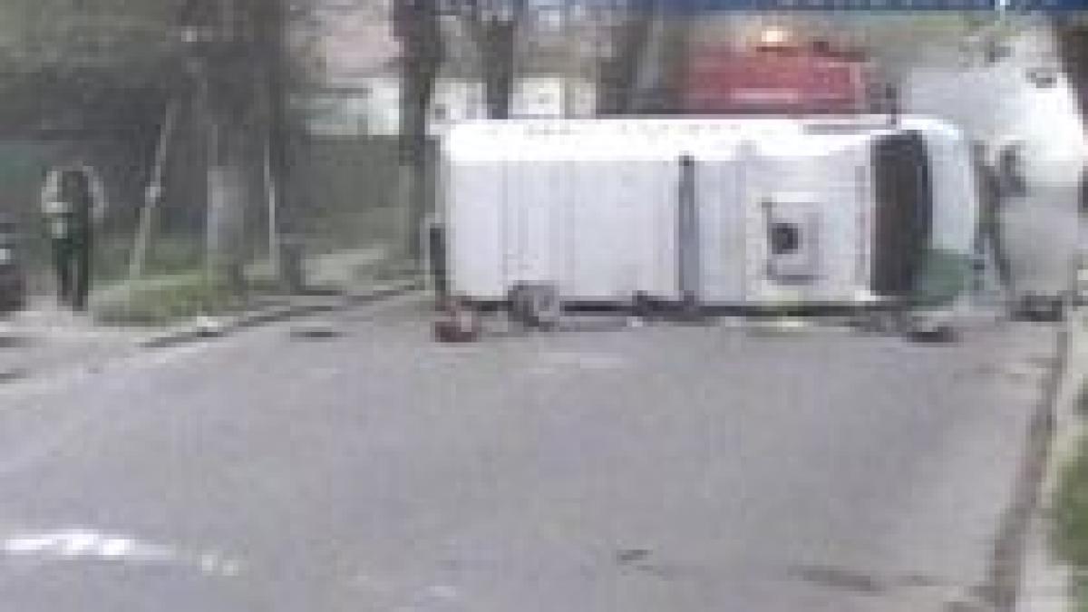 constanta accident spectaculos provocat de un taximetrist video