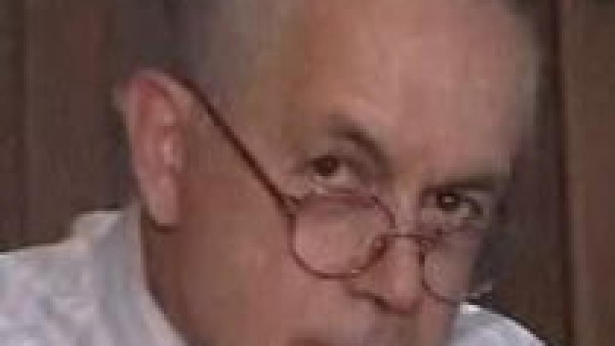 sentinta irevocabila naum ciomu poate practica medicina nu si chirurgia