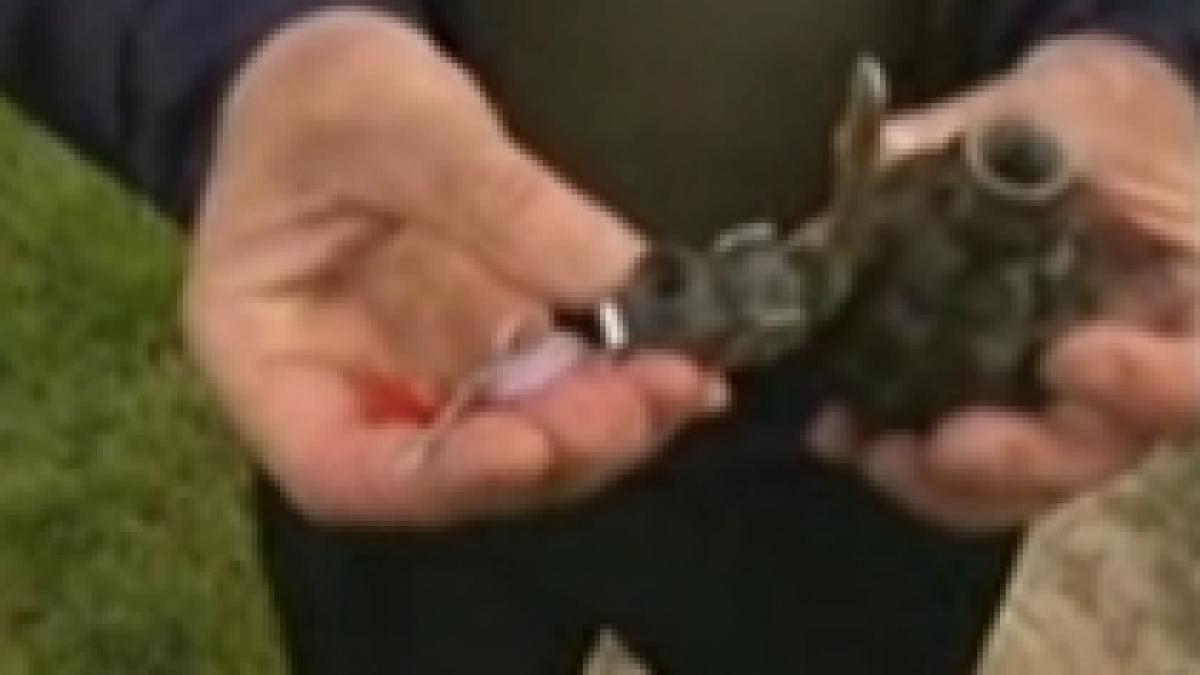 grenada legata cu fir de martisor descoperita in timisoara video