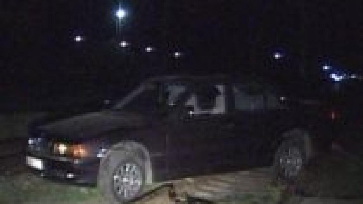 urmarire cu focuri de arma si trafic feroviar blocat in ramnicu sarat video