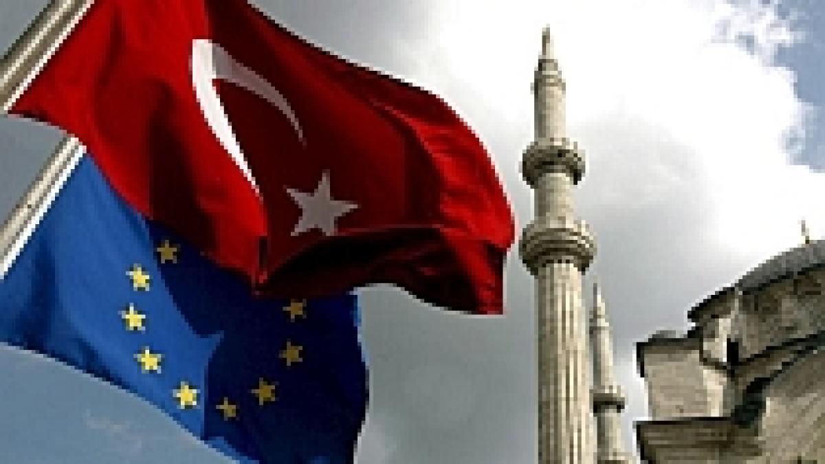 reforma constitutionala din turcia intampina rezistenta in parlament