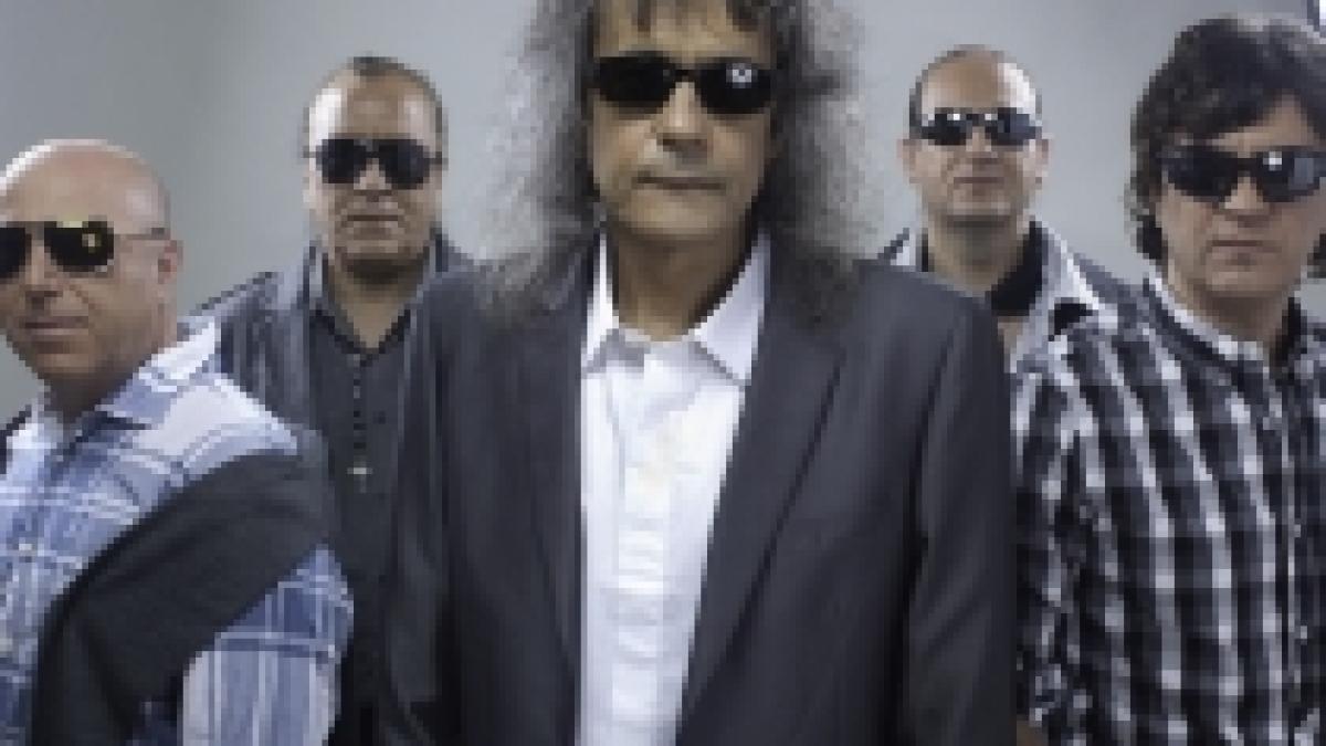 Trupa Iris va cânta în deschidere la AC/DC