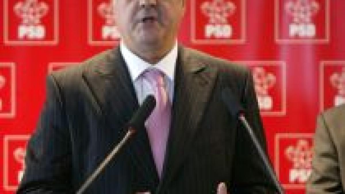 nastase basescu va impune o formula mixta de guvernare cu pnl unpr sau chiar cu psd