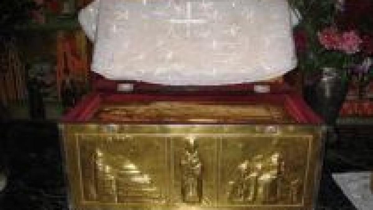 al patrulea suspect in furtul moastelor sfantului nectarie prins de politisti