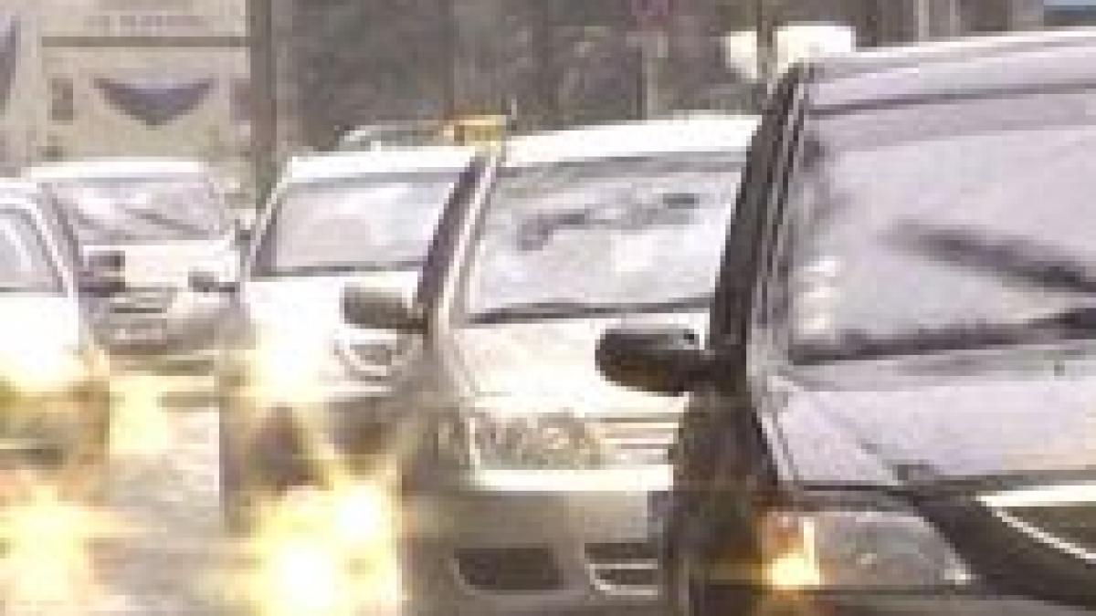 ploaia torentiala a blocat traficul pe o artera importanta din craiova