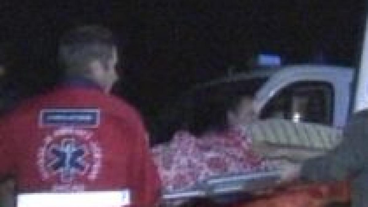 o femeie si a bagat sotul in coma dupa ce l a lovit cu ranga in cap de sase ori video