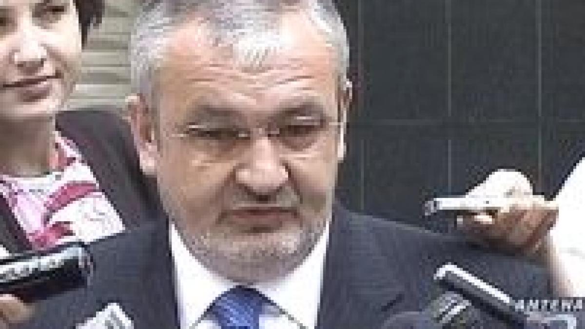 vladescu deficitul bugetar pentru 2010 e estimat la 6 8 iar cresterea economica va fi 0