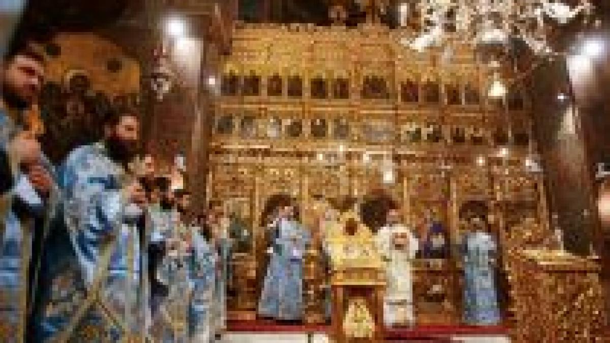 crestinii ortodocsi si greco catolici praznuiesc inaltarea domnului