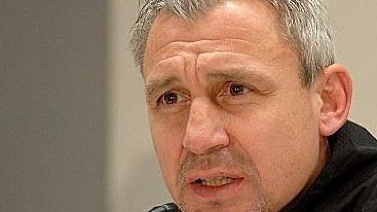 directorul executiv al tska sofia s a saturat sa tot schimbe antrenorul dotchev al cincelea